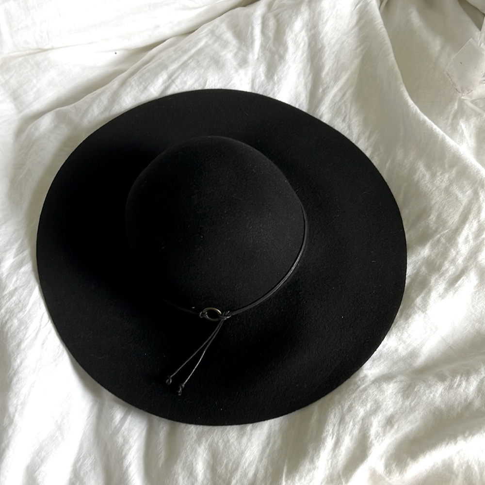 C.C Exclusives Floppy Black Hat 100% Wool